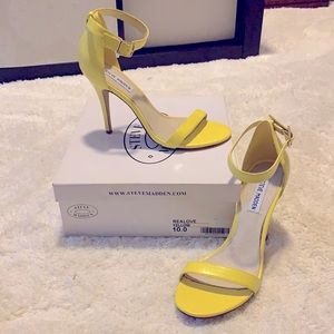 Steve Madden yellow straps heel